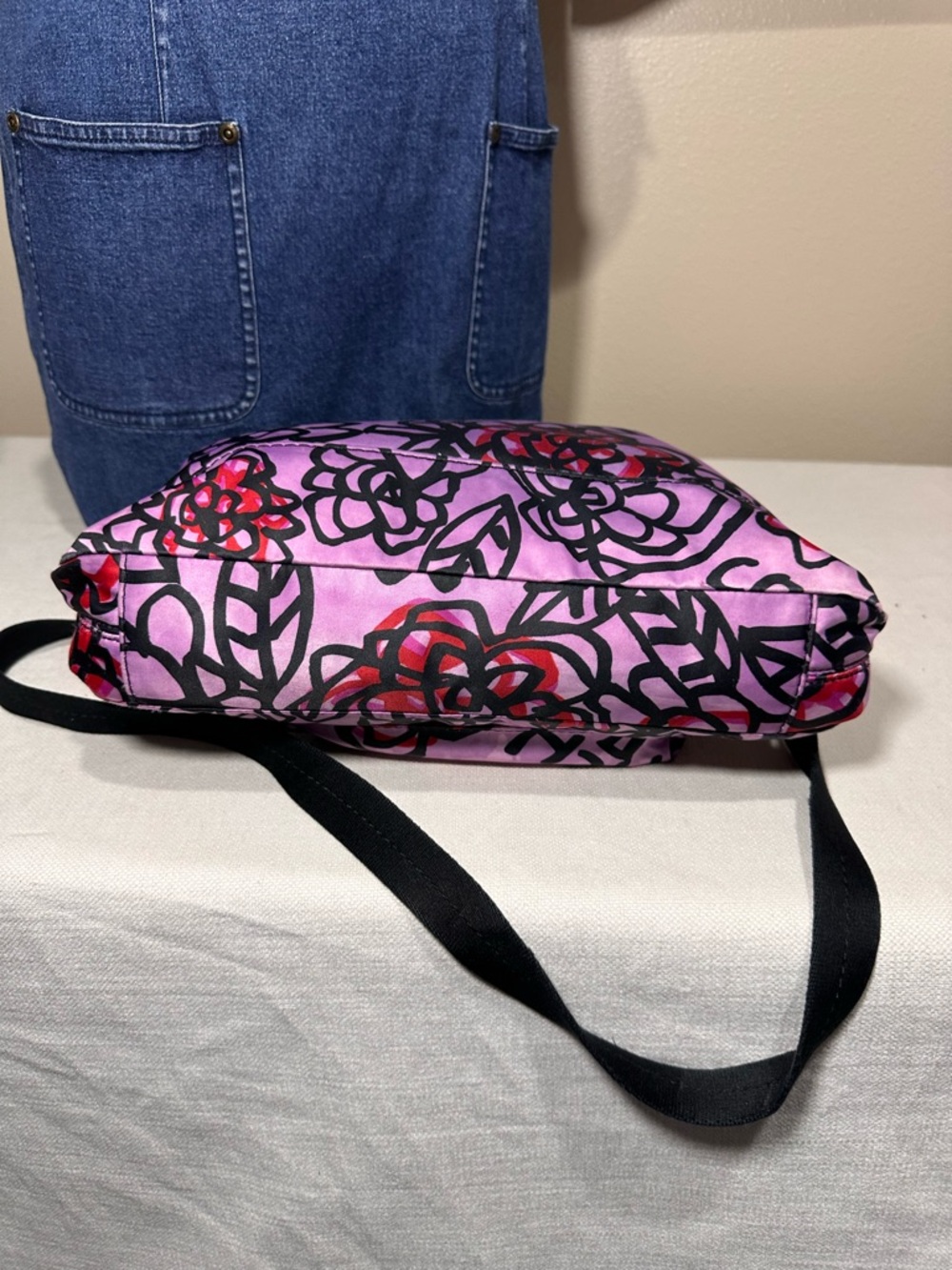 Coach Poppy KYRA Daisy Graffiti Crossbody Bag EUC - Picture 10 of 14